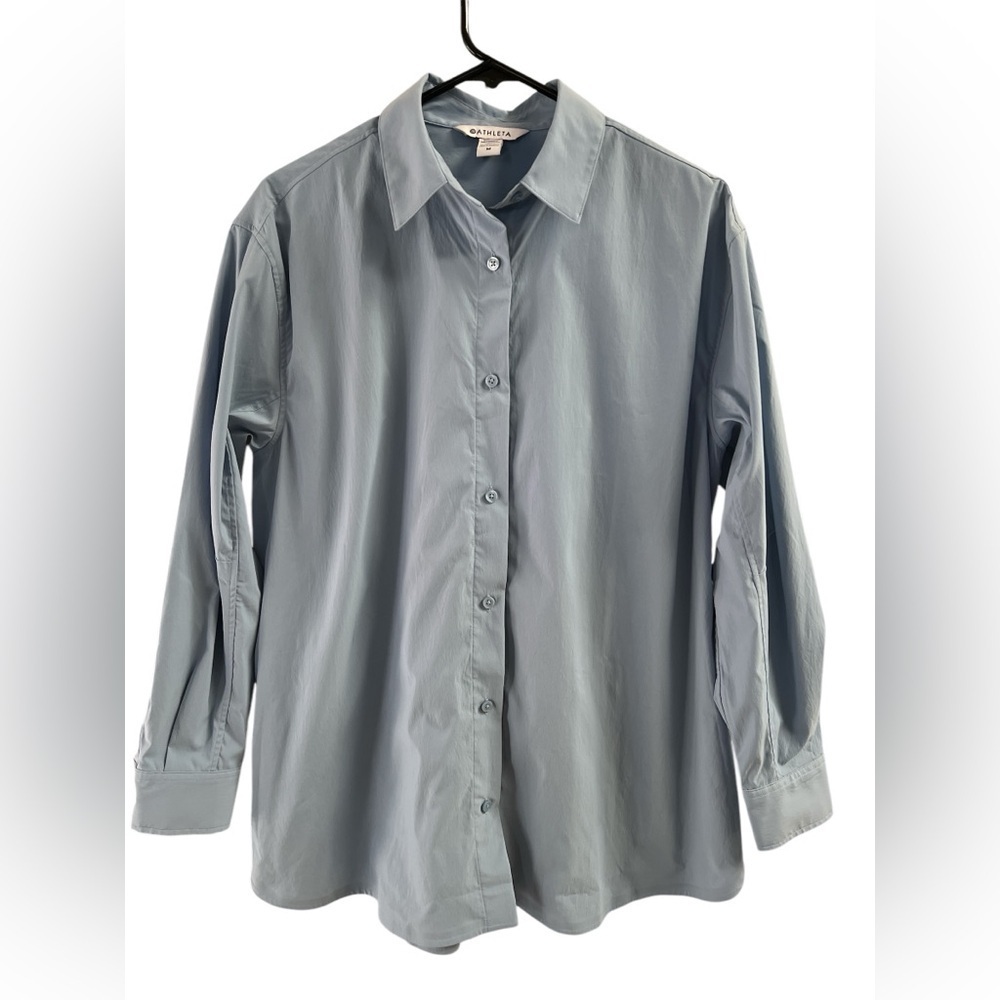 Athleta men’s light blue long sleeve button down shirt